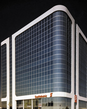 Curved Curtain Wall Facade